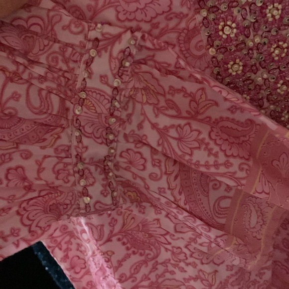 Robert Graham Sonnet Floral Paisley Embellished tunic top pink - Picture 5 of 14